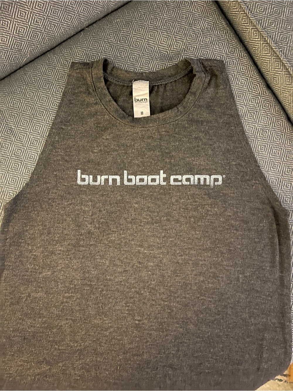 burn boot camp Women's Gray Tank Top